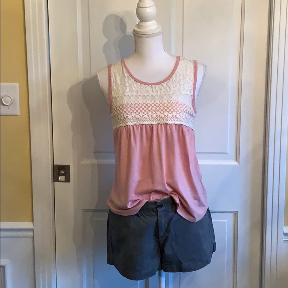Self E Pink Lace Sleeveless Jewel neck Top
